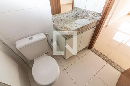 Banheiro de apartamento para alugar com 1 quarto, 160m² em Sqs 102, Brasília