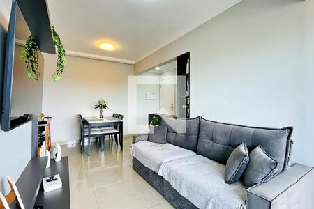 Sala de apartamento para alugar com 2 quartos, 61m² em Jardim Bom Clima, Guarulhos