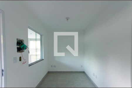 Sala de apartamento para alugar com 2 quartos, 47m² em Vila Clarice, São Paulo