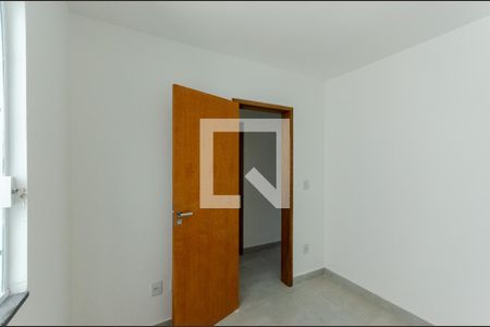 Quarto 1 de apartamento para alugar com 2 quartos, 47m² em Vila Clarice, São Paulo