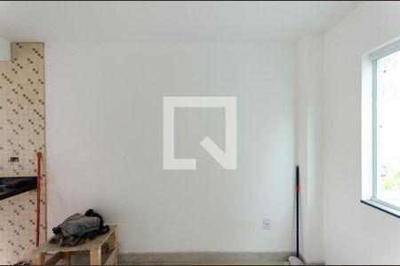 Sala de apartamento para alugar com 2 quartos, 47m² em Vila Clarice, São Paulo