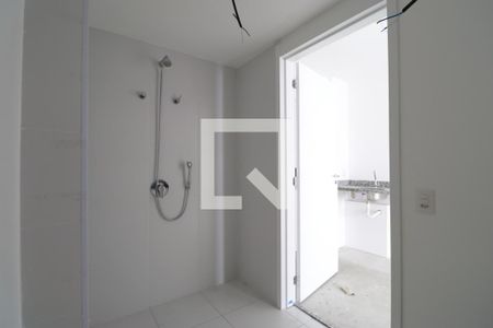 Banheiro de apartamento à venda com 1 quarto, 28m² em Lapa, São Paulo