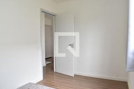 Quarto de apartamento para alugar com 2 quartos, 39m² em Novo Mundo, Curitiba