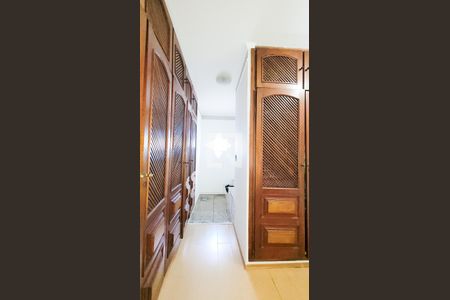 Closet da Suite Master de casa à venda com 5 quartos, 415m² em Taquaral, Campinas