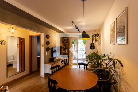 Sala de apartamento para alugar com 2 quartos, 67m² em Campestre, Santo André