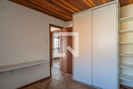 Quarto 1 de casa à venda com 2 quartos, 215m² em Cavalhada, Porto Alegre