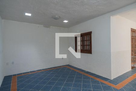 Sala 2 de casa à venda com 2 quartos, 215m² em Cavalhada, Porto Alegre