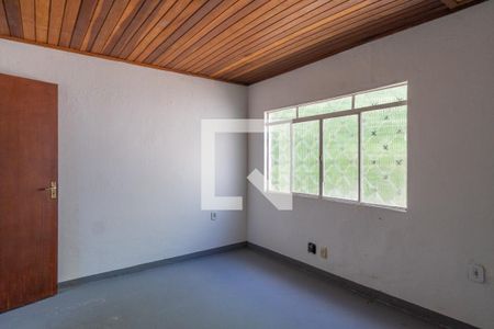 Quarto 2 de casa à venda com 2 quartos, 215m² em Cavalhada, Porto Alegre