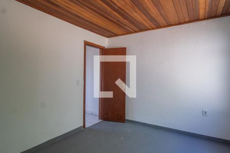 Quarto 2 de casa à venda com 2 quartos, 215m² em Cavalhada, Porto Alegre