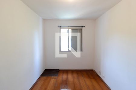 Quarto 1 de apartamento para alugar com 2 quartos, 59m² em Jardim Anhanguera, São Paulo