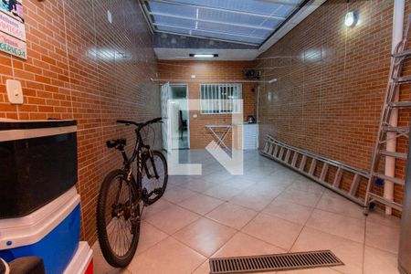 Casa à venda com 173m², 3 quartos e 2 vagas Casa à venda com 173m², 3 quartos e 2 vagasQuintal