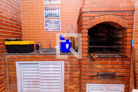 Casa à venda com 173m², 3 quartos e 2 vagas Casa à venda com 173m², 3 quartos e 2 vagasQuintal - churrasqueira