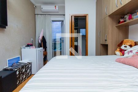 Casa à venda com 173m², 3 quartos e 2 vagas Casa à venda com 173m², 3 quartos e 2 vagasQuarto 3 - suíte com varanda