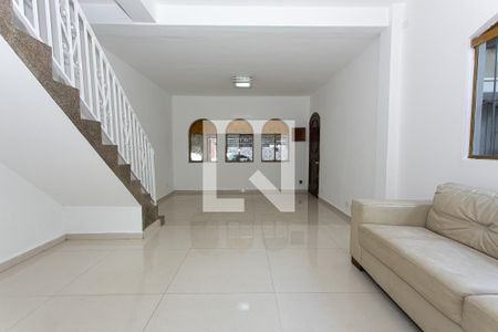 Sala de casa à venda com 4 quartos, 150m² em Chácara Santo Antônio (zona Leste), São Paulo