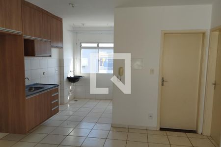 Sala de apartamento para alugar com 2 quartos, 45m² em Jardim Emília, Ribeirão Preto