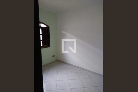 Quarto de casa à venda com 3 quartos, 120m² em Parque Pinheiros, Taboão da Serra