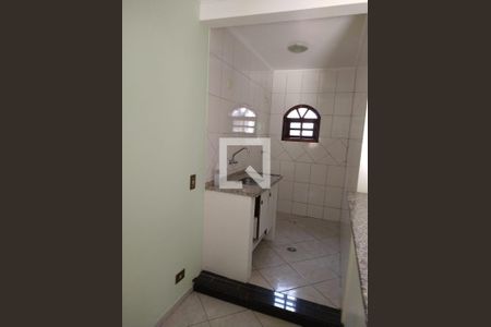 Cozinha  de casa à venda com 3 quartos, 120m² em Parque Pinheiros, Taboão da Serra