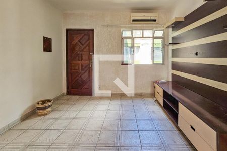 Sala de apartamento para alugar com 2 quartos, 70m² em Sítio Paecara (vicente de Carvalho), Guarujá