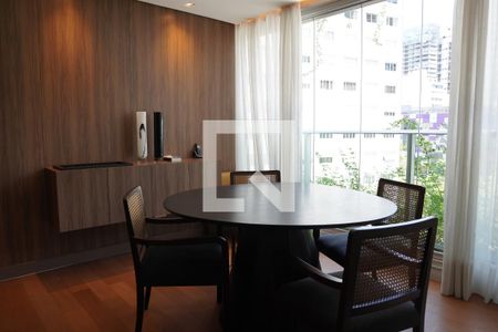 Sala de apartamento para alugar com 1 quarto, 91m² em Jardins, São Paulo