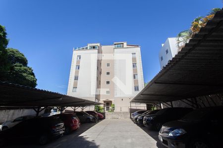 Apartamento para alugar com 114m², 2 quartos e 1 vaga Apartamento para alugar com 114m², 2 quartos e 1 vagaFachada