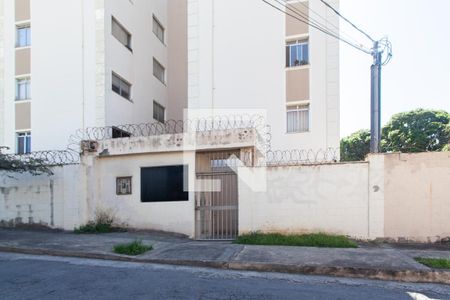 Apartamento para alugar com 114m², 2 quartos e 1 vaga Apartamento para alugar com 114m², 2 quartos e 1 vagaFachada