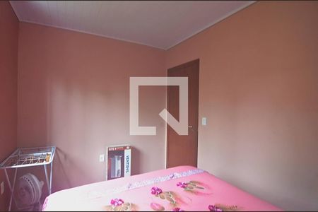 Quarto de casa à venda com 3 quartos, 77m² em Niterói, Canoas