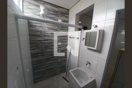 Banheiro de apartamento para alugar com 1 quarto, 35m² em Itararé, São Vicente