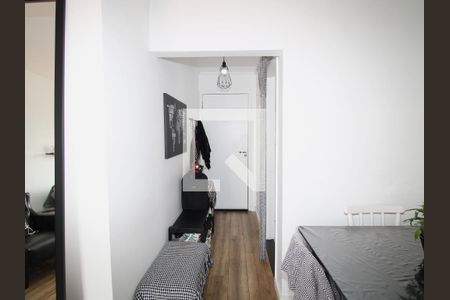 Sala de apartamento à venda com 2 quartos, 58m² em Vila Nivi, São Paulo