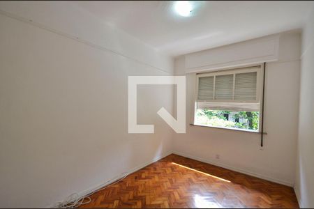 Quarto 1 de apartamento para alugar com 3 quartos, 70m² em Grajaú, Rio de Janeiro