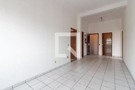 Sala de casa para alugar com 2 quartos, 120m² em Jardim Sao Vicente, Cotia