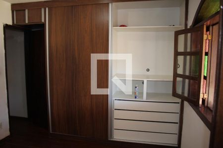 Quarto 1 de casa para alugar com 3 quartos, 150m² em Jardim Riacho das Pedras, Contagem