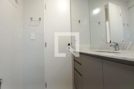 Banheiro de apartamento para alugar com 1 quarto, 50m² em Centro, Campinas