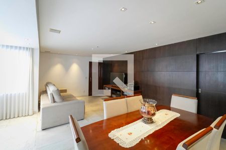 Sala de apartamento à venda com 4 quartos, 135m² em Ouro Preto, Belo Horizonte