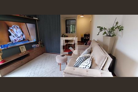 Sala de apartamento para alugar com 3 quartos, 110m² em Vila Suzana, São Paulo