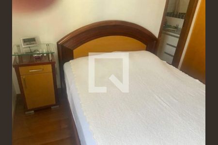 Quarto de apartamento à venda com 3 quartos, 120m² em Carmo, Belo Horizonte