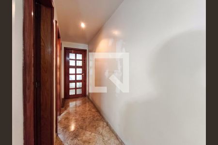 Entrada de apartamento à venda com 3 quartos, 154m² em Vila Isabel, Rio de Janeiro