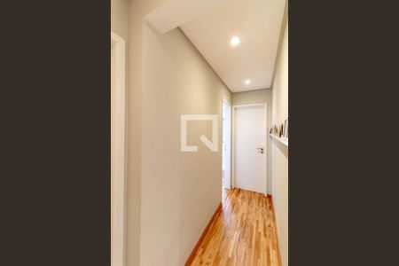 Corredor de apartamento à venda com 3 quartos, 98m² em Vila Olímpia, São Paulo