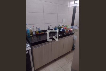 Cozinha de apartamento à venda com 2 quartos, 65m² em Jardim Guanabara, Belo Horizonte