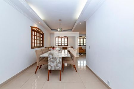 Sala 1 de casa à venda com 6 quartos, 330m² em Alto Caiçaras, Belo Horizonte