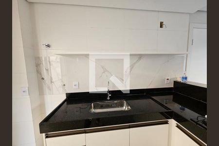 Cozinha de apartamento para alugar com 3 quartos, 156m² em Planalto, Belo Horizonte