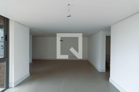 Sala de apartamento à venda com 3 quartos, 120m² em Tristeza, Porto Alegre