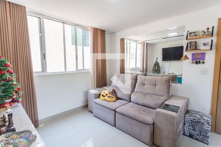 Sala de apartamento à venda com 3 quartos, 62m² em Cachoeirinha, Belo Horizonte