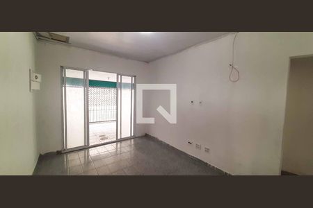 Sala de casa à venda com 3 quartos, 137m² em Bonfim, Osasco