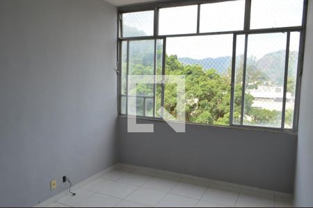 Sala de apartamento para alugar com 2 quartos, 53m² em Pechincha, Rio de Janeiro