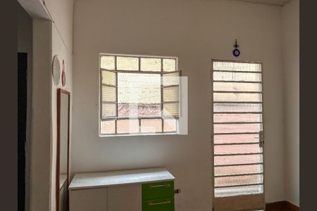 Casa 1- Sala de casa à venda com 4 quartos, 180m² em Vila Palmeiras, São Paulo