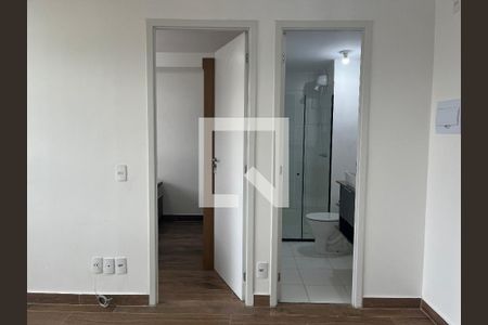 Sala/Cozinha de apartamento para alugar com 1 quarto, 31m² em Lapa, São Paulo