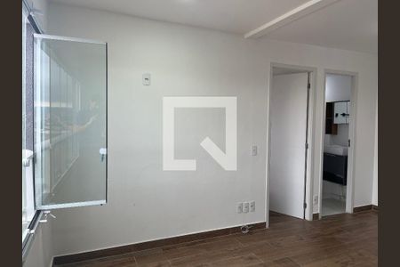 Sala/Cozinha de apartamento para alugar com 1 quarto, 31m² em Lapa, São Paulo