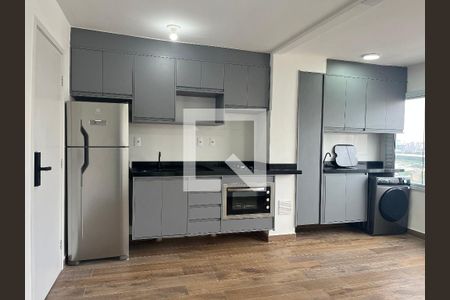 Sala/Cozinha de apartamento para alugar com 1 quarto, 31m² em Lapa, São Paulo