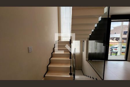 Escada de casa de condomínio à venda com 4 quartos, 268m² em Jardim Ermida I, Jundiaí