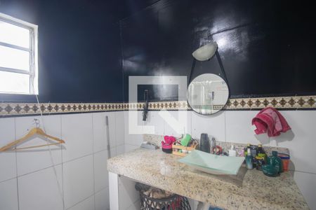 Banheiro de kitnet/studio para alugar com 1 quarto, 45m² em Rocha, São Gonçalo